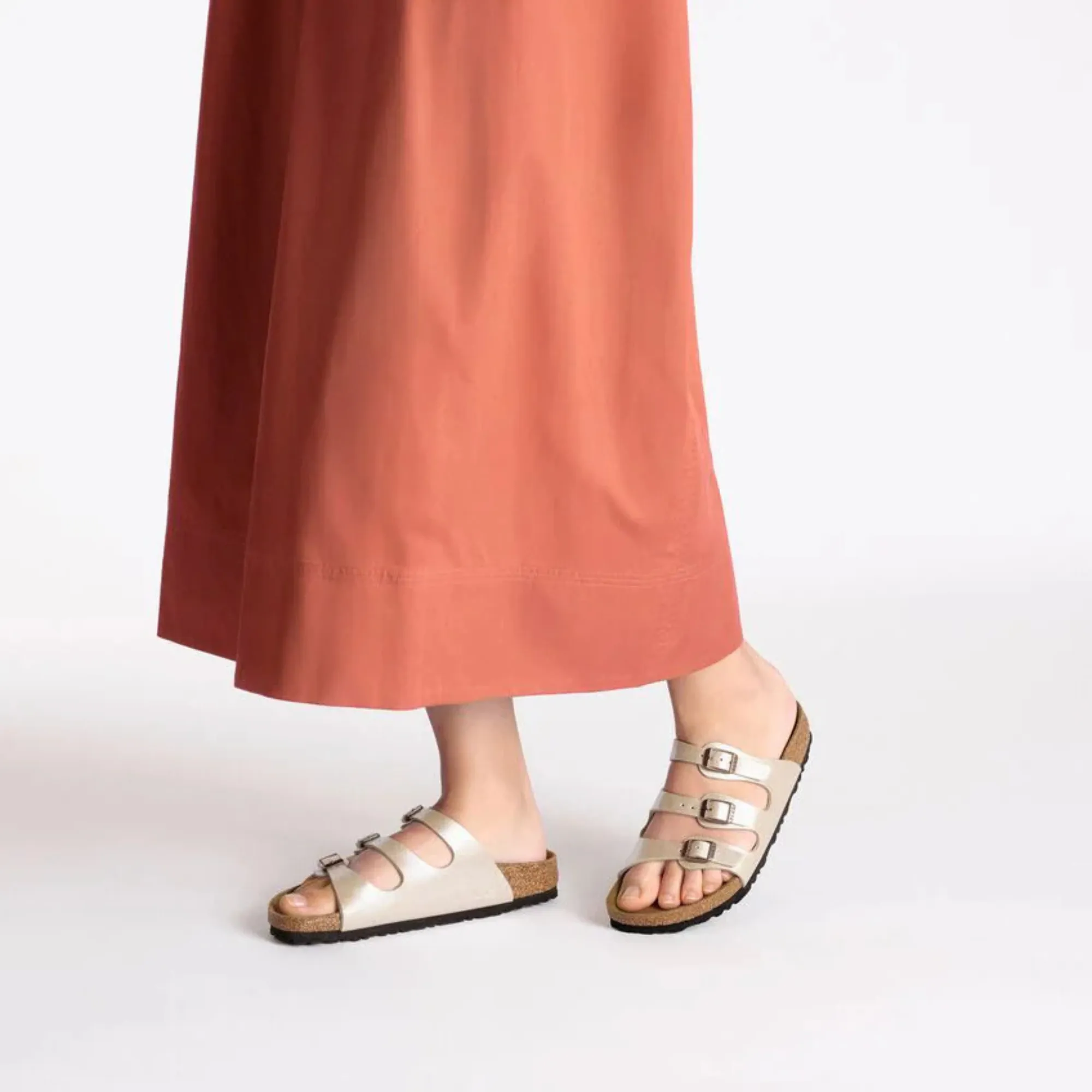 Birkenstock Boston Big Buckle Narrow Clog - Sandcastle Nubuck