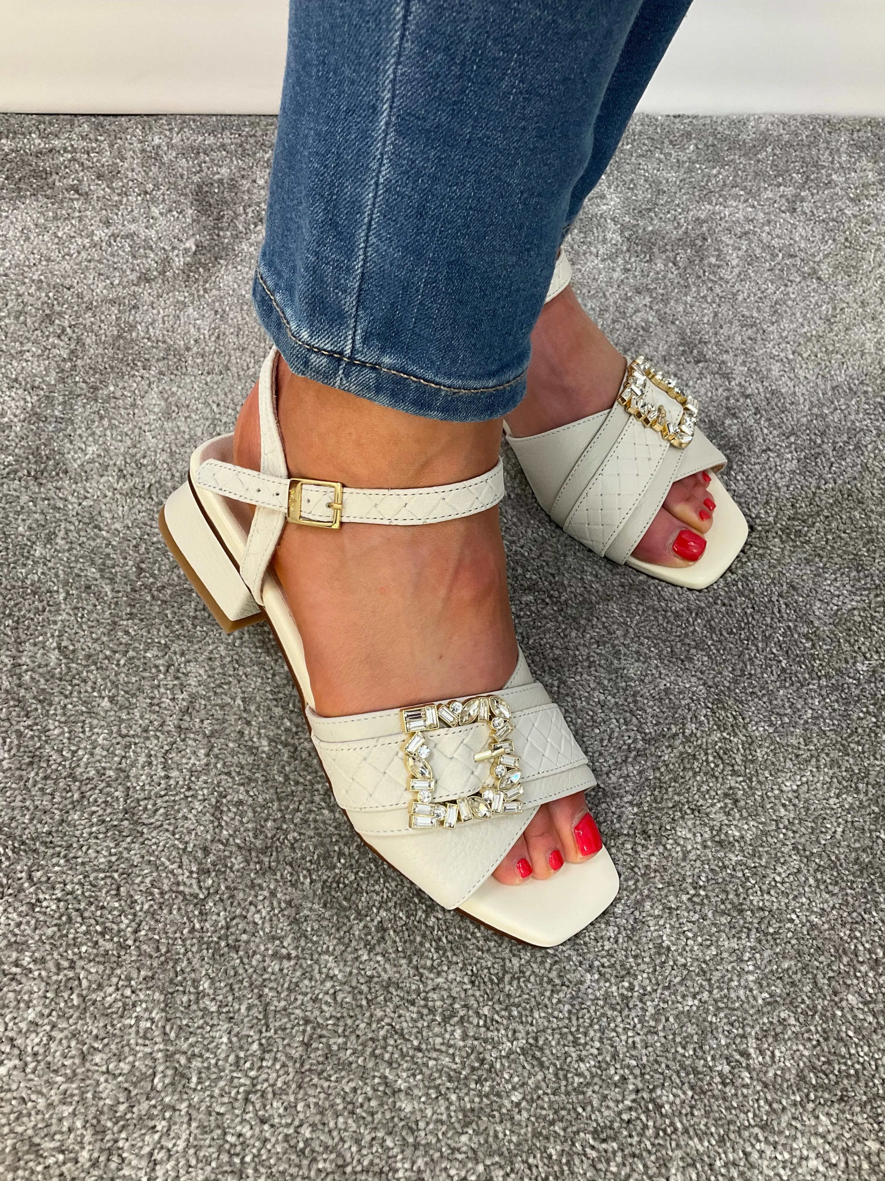 Carol Cream