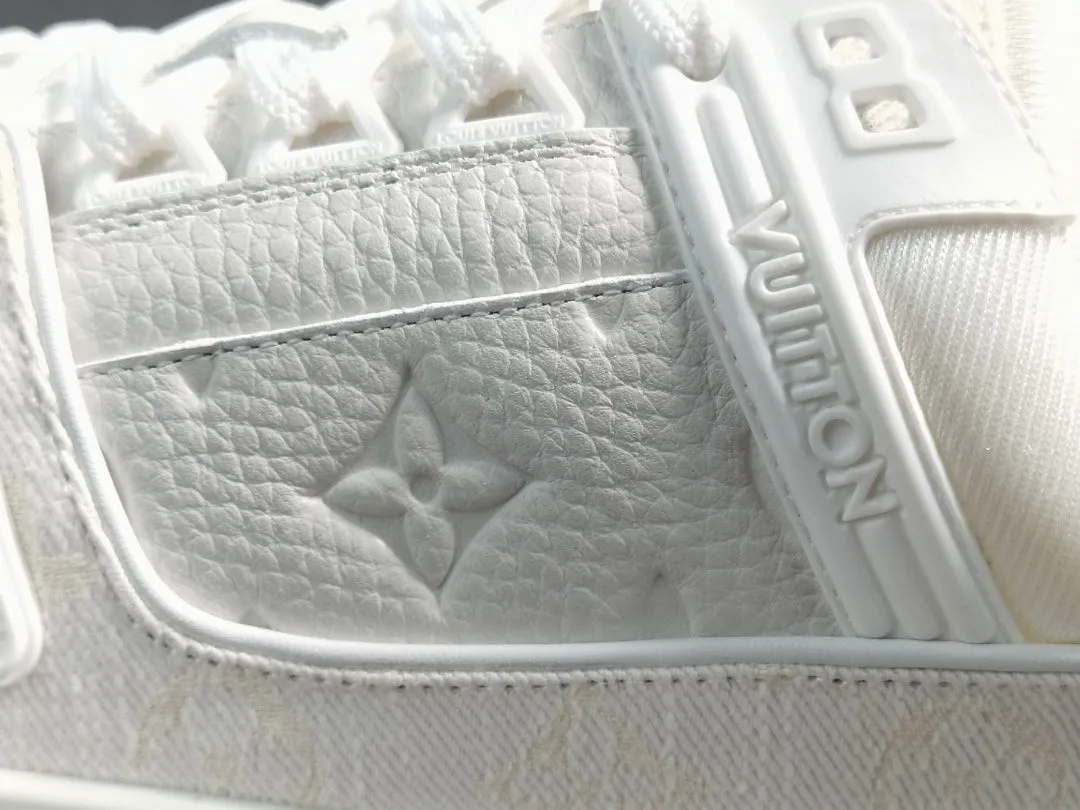 Chic LOUIS TRAINER VUITTON SNEAKER Risk-free returns LV