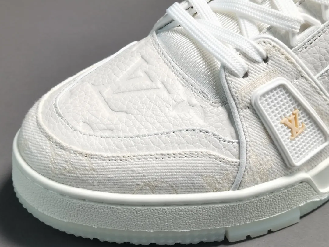 Chic LOUIS TRAINER VUITTON SNEAKER Risk-free returns LV