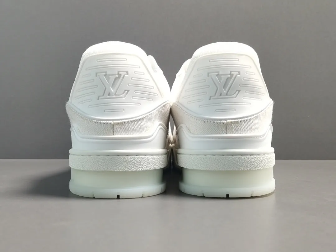 Chic LOUIS TRAINER VUITTON SNEAKER Risk-free returns LV