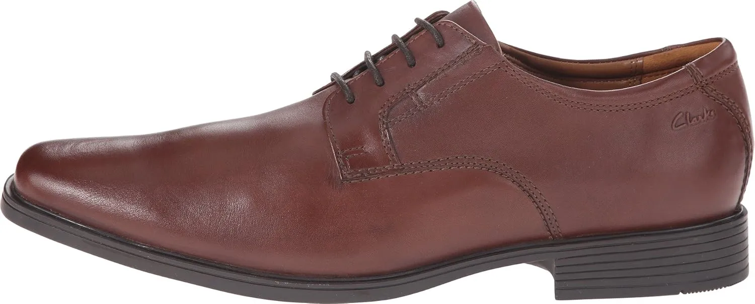 Clarks Men's Tilden Plain Oxford
