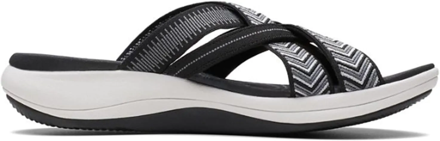 Clarks Women's Mira Grove Flat Sandal