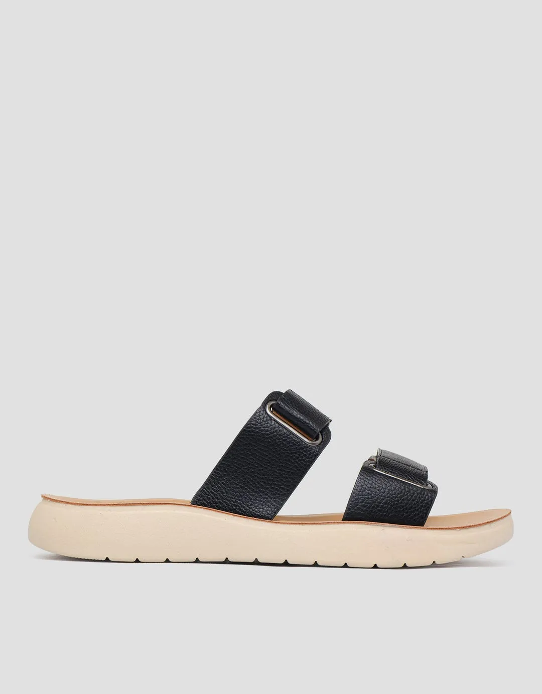Connexion YQCS23 Slipper Sandal Pria