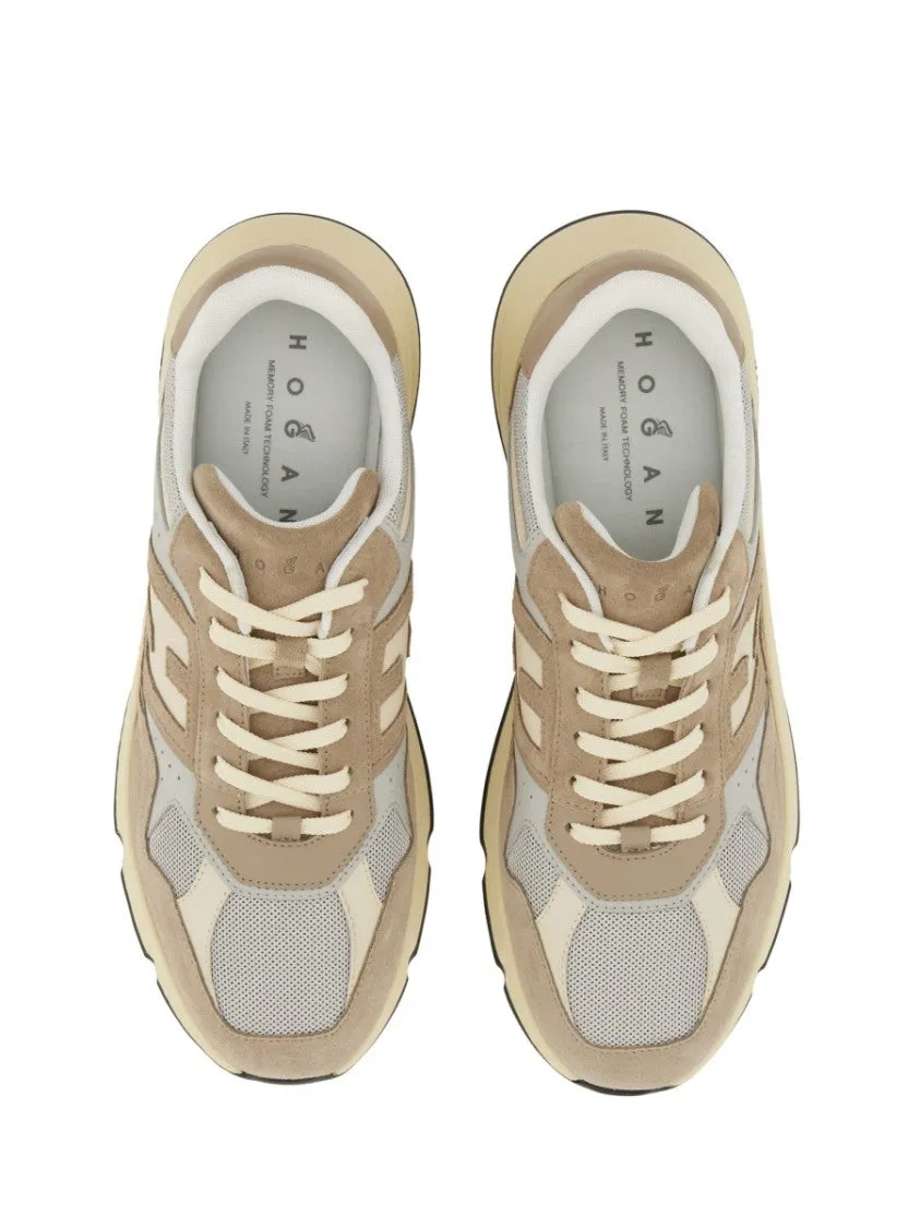 Hyperlight Sneaker