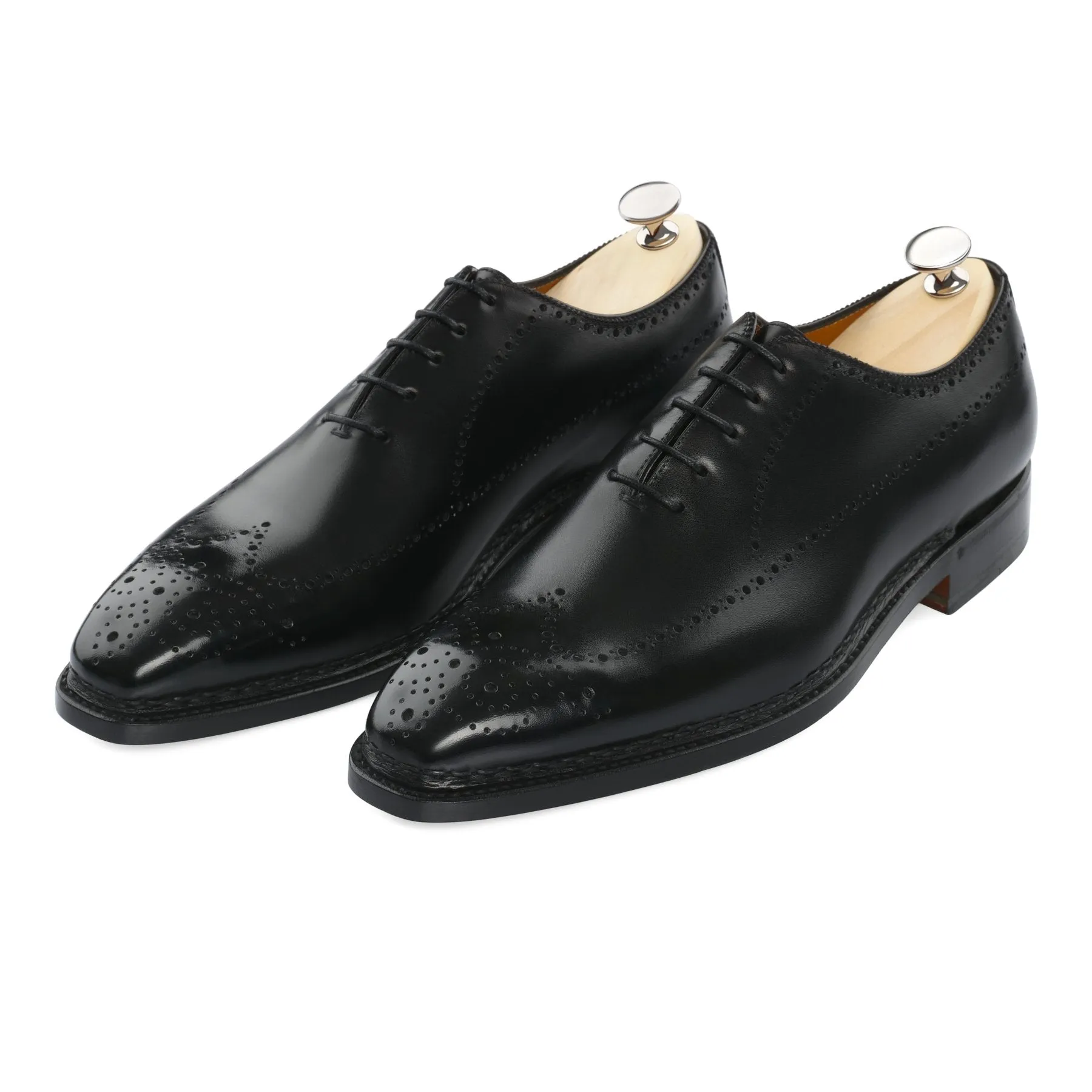 "Sciuscia" Five-Eyelet Wholecut Balmoral with Perforated Details and Medallion