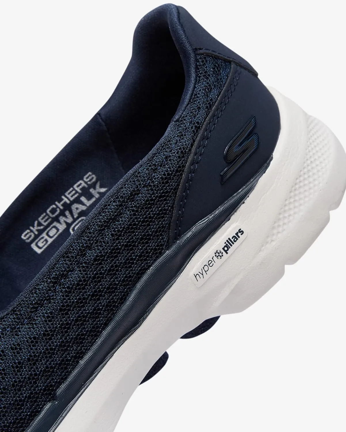 Skechers Women's Go Walk 6-Big Splash Sneaker