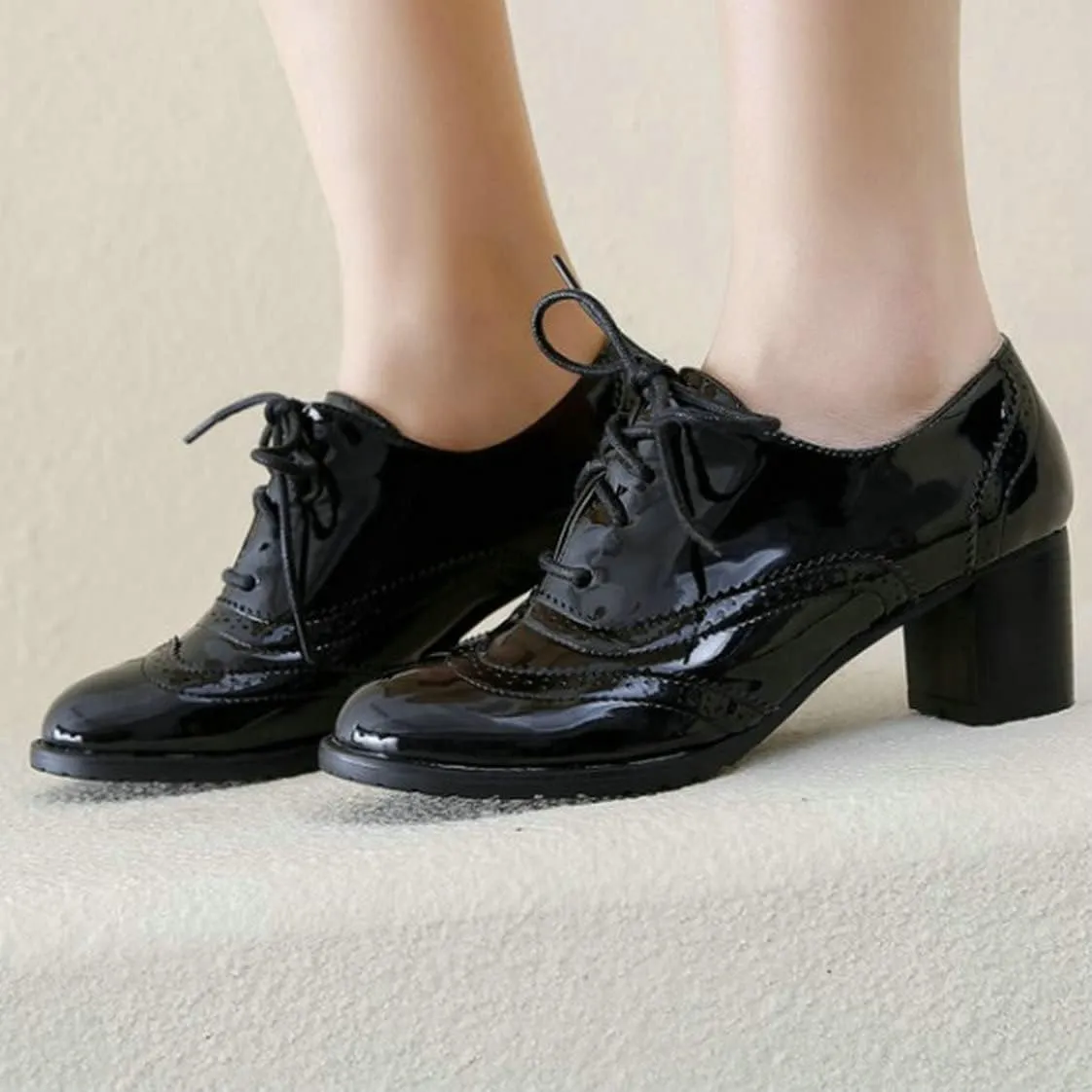 UniqueStride Womens Vintage Brogues Oxford Lace up Chunky Mid Heel Pumps Closed Round Toe Wingtip Patent Leather Shoes