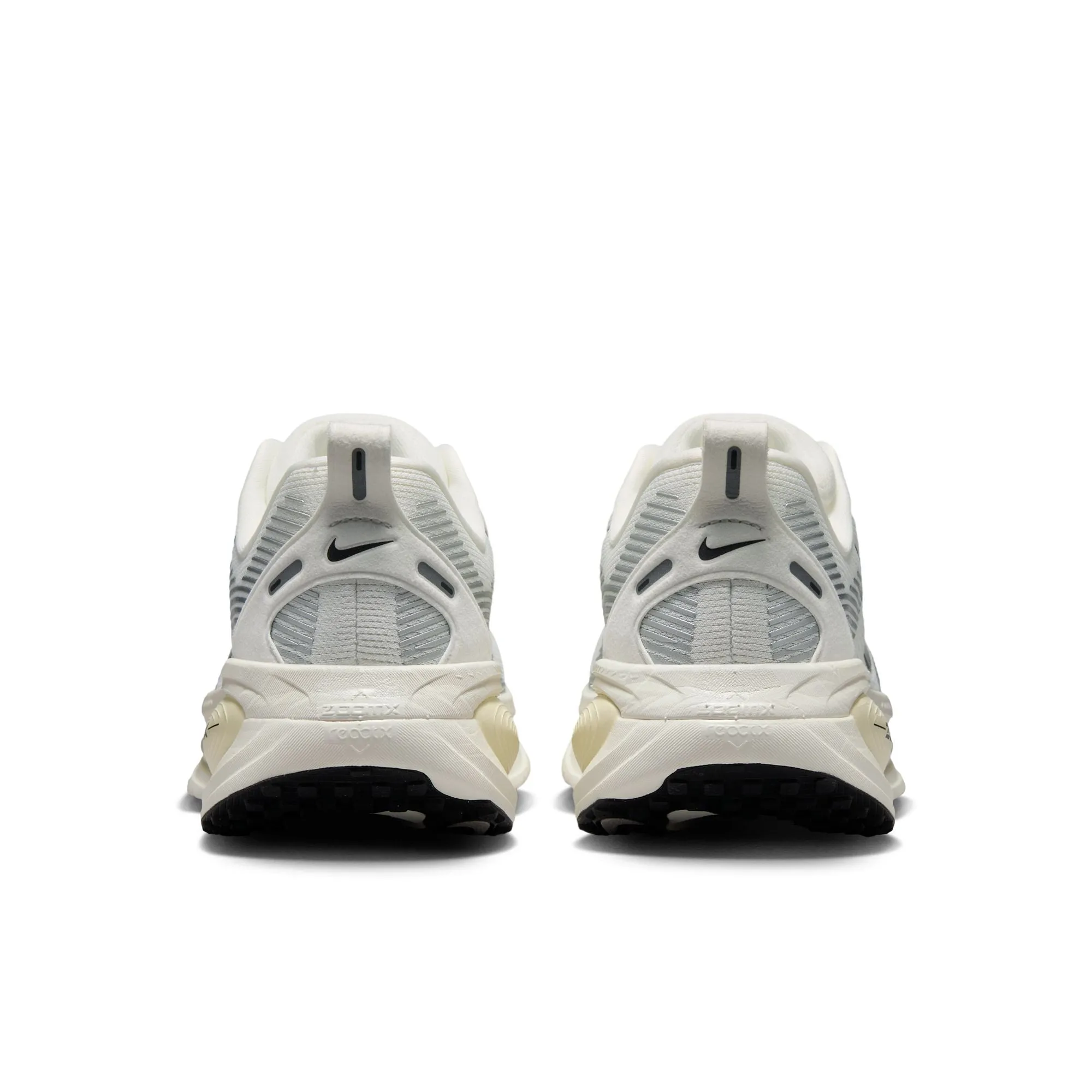 Women's Vomero 18