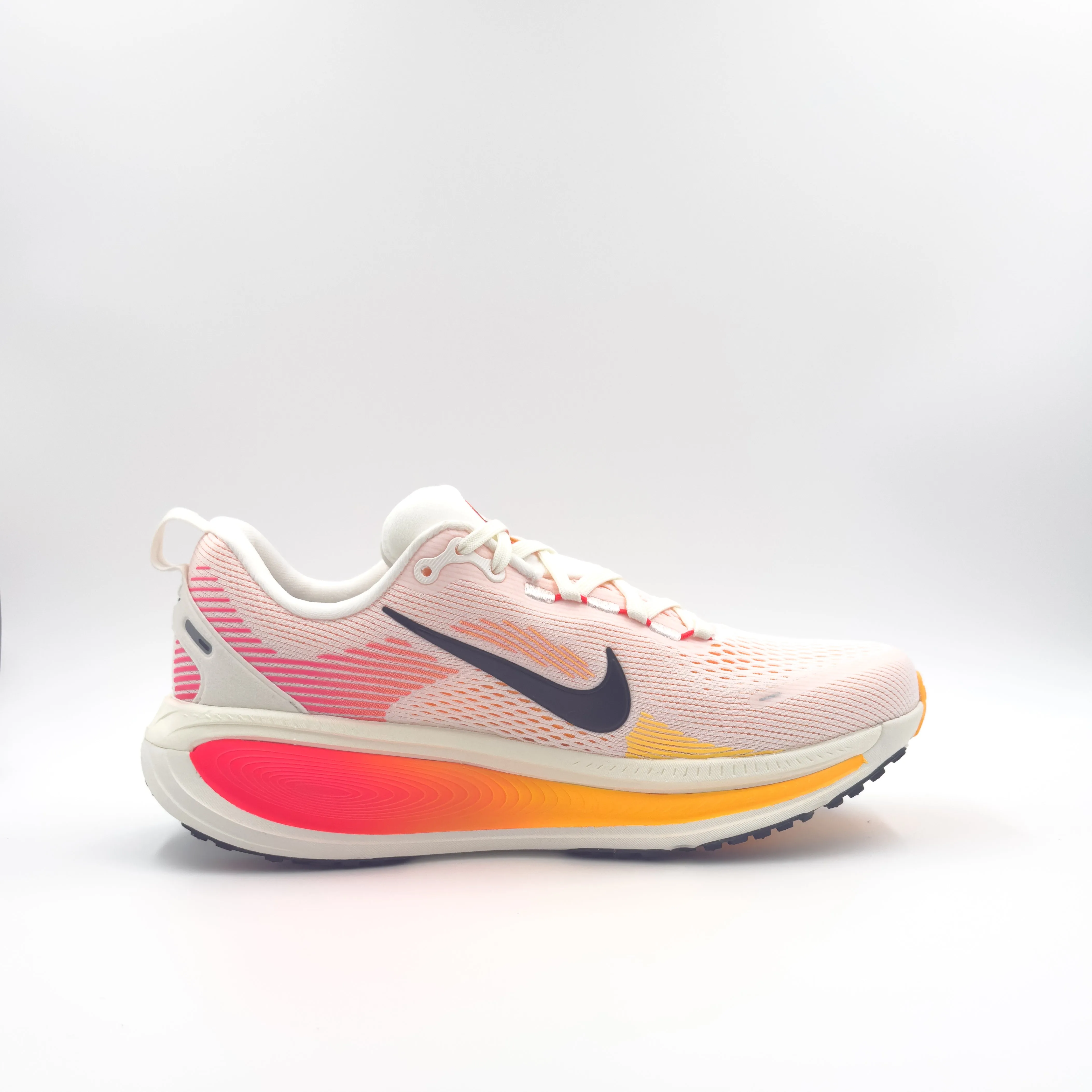 Women's Vomero 18